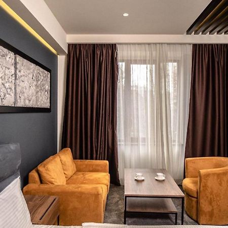 Nor Ekats Aparthotel Yerevan Bagian luar foto