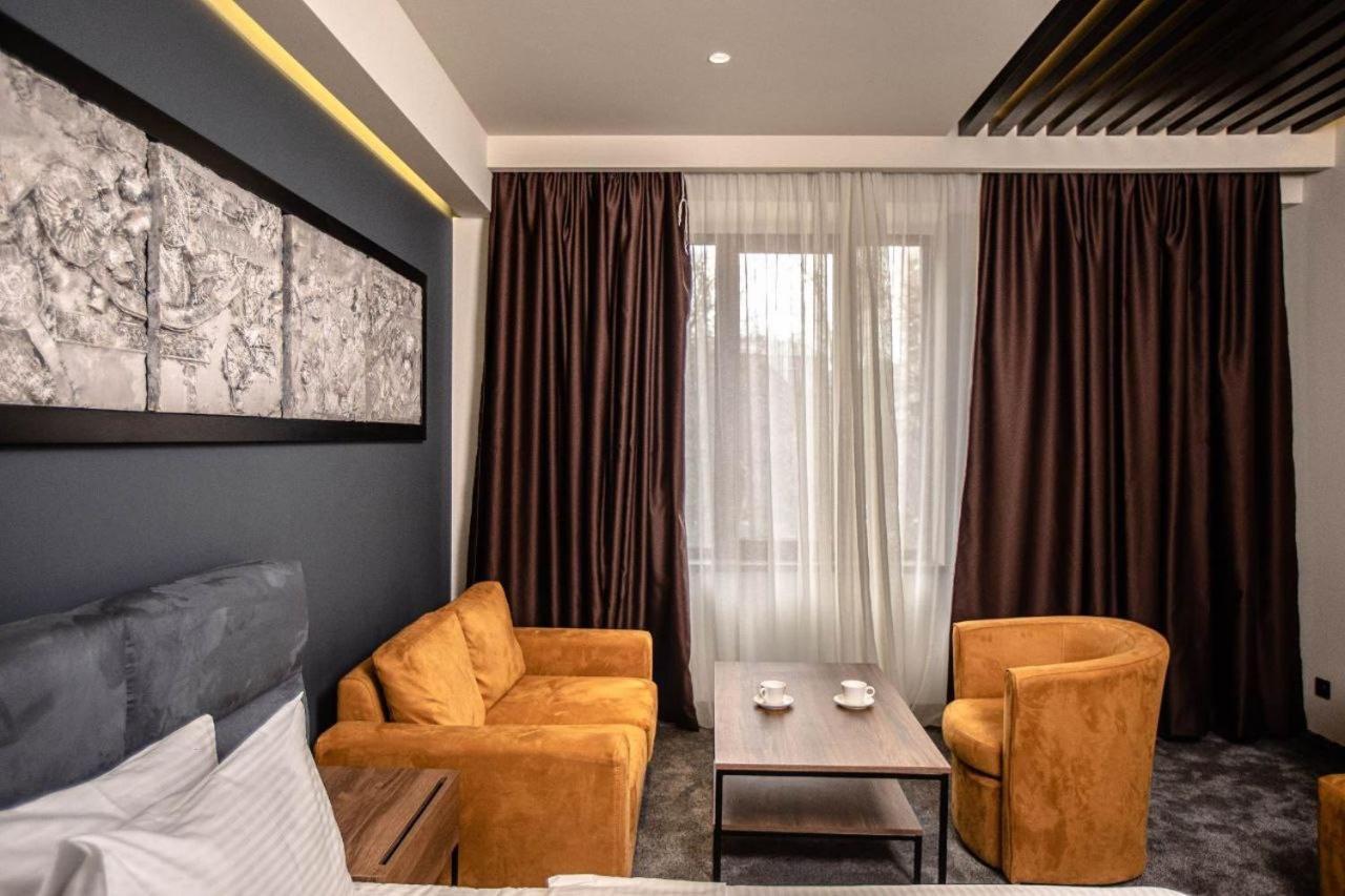 Nor Ekats Aparthotel Yerevan Bagian luar foto